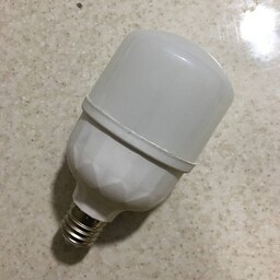 لامپ 20 وات 1سال گارانتی