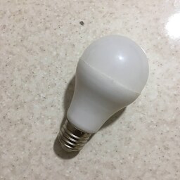 لامپ 9 وات 1سال گارانتی