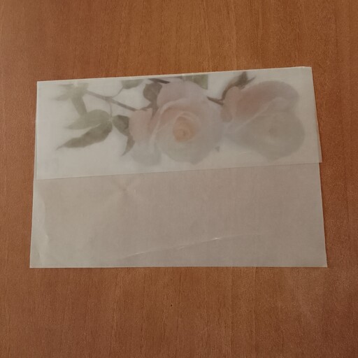 کارت پستال تلق شفاف هدیه کادویی گیفت سفید کرم گلدار گل رز صورتی ابعاد 17در12 کارت دعوت