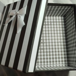 جعبه کادویی جعبه هدیه برای تولد و ولنتاین جعبه مناسب کادو سایز 2