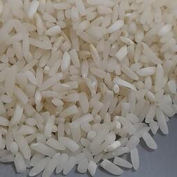 سرلاشه برنج هاشمی سالم استاندارد در بسته 10کیلویی  با برند برنج شاکری
