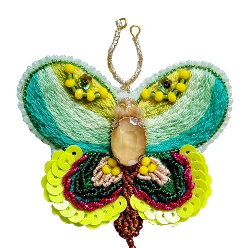 سنجاق سینه جواهردوزی مدل پروانه رنگارنگ کد GOL1100
