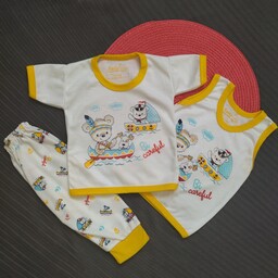 لباس نوزادی ست نوزادی جنس نخ پنبه درجه یک تیشرت شلوار و رکابی نوزادی در سه سایز یک دو سه
