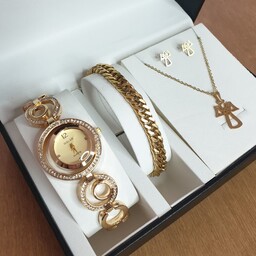 ساعت زنانه مجلسی طلایی همراه با نیم ست و دستبند 