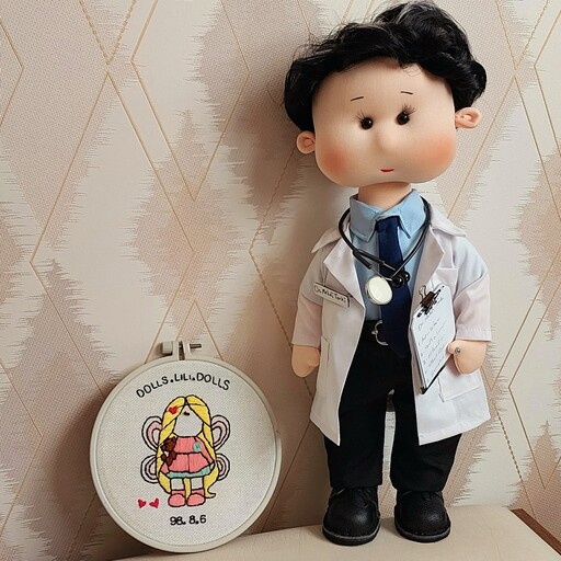 عروسک خنگول پزشک آقا(دکتر ، پرستار) با قد 37 سانتی متر
