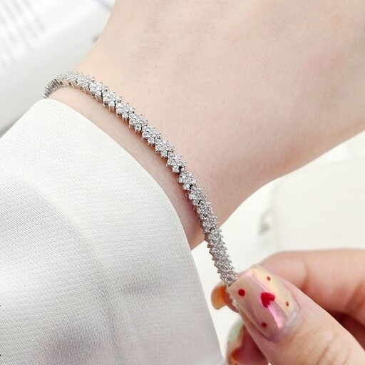 دستبند نقره زنانه طرح جواهری عیار 925 با روکش قوی طلای سفید 