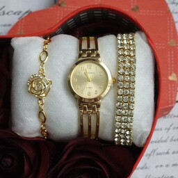 جعبه هدیه زنانه و دخترانه  ساعت و دو عدد دستبند 