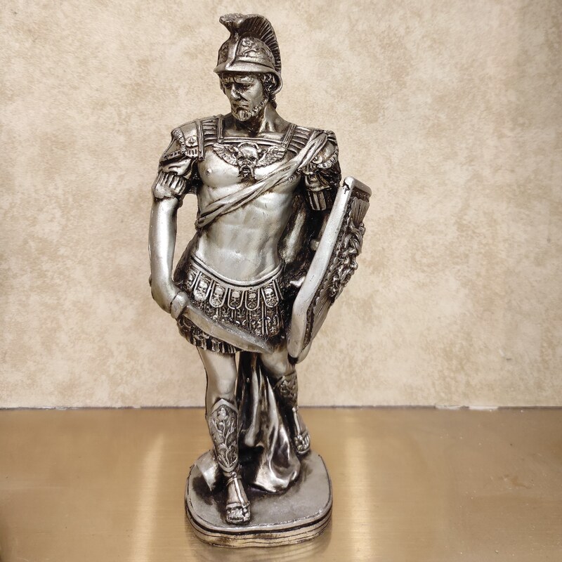 مجسمه سر باز رومی رزینی مجسمه سرباز کد01