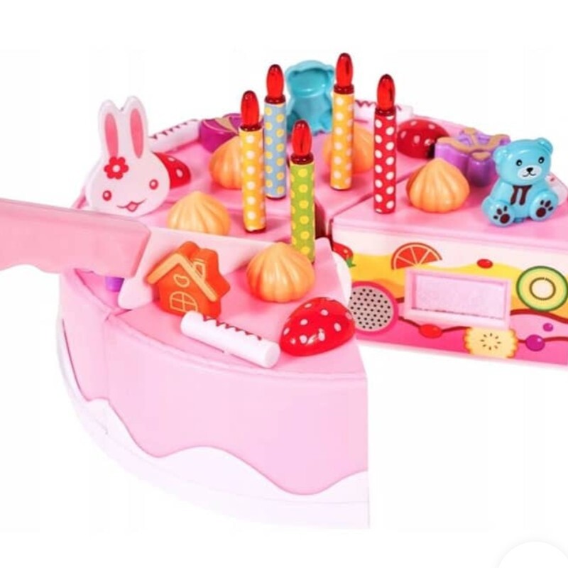 اسباب بازی کیک تولد دارای شمع فوتی و اکسسوری های جذاب 