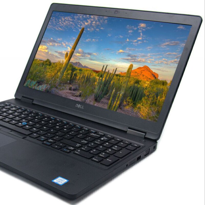 لپ تاپ لمسی Dell  15 اینچ رم 8 هارد 256 ssd