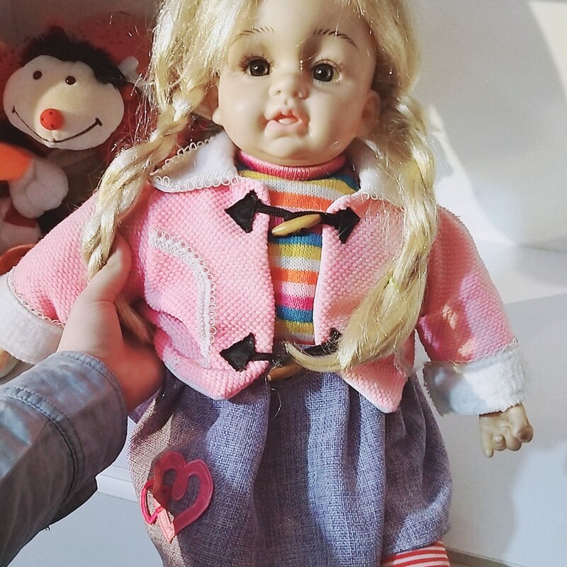 عروسک دخترانه سایز متوسط رنگ صورتی بنفش 