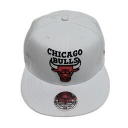 کلاه کپ سفید شیکاگو بولز chicago bulls