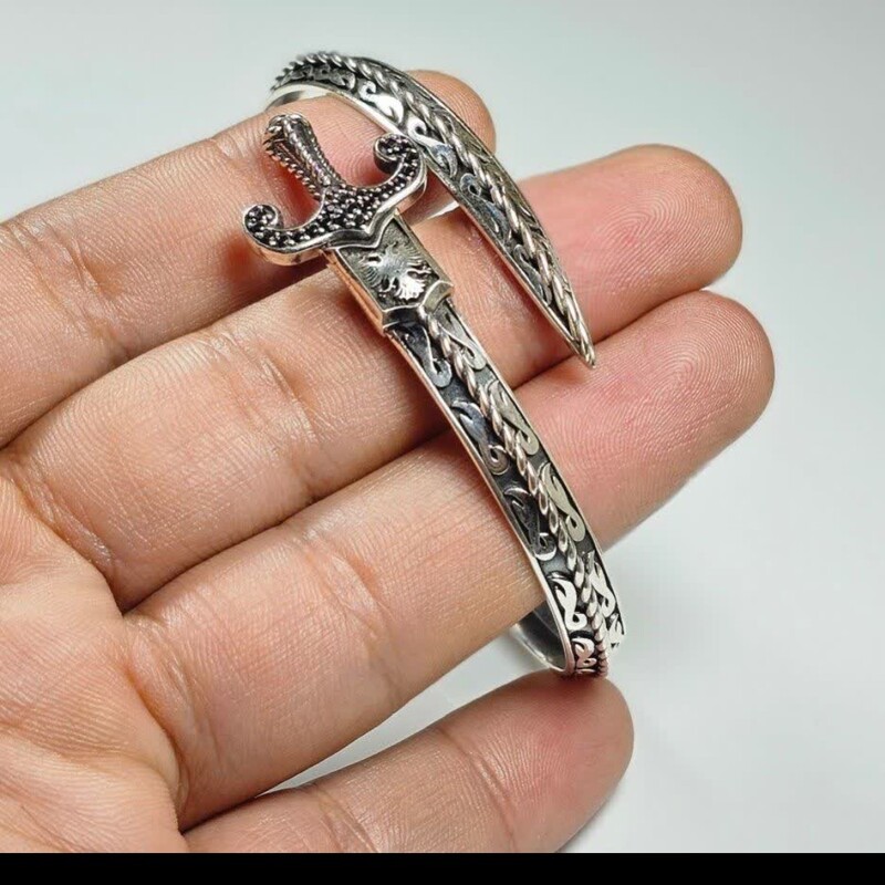 دستبند    دستبند اسپرت مردانه و زنانه 