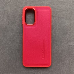گارد  -  قاب  -  کاور  چرمی لنز متال با کیفیت Puloka رنگ قرمز مناسب برای سامسونگ Galaxy A13 - A32 5G - M13