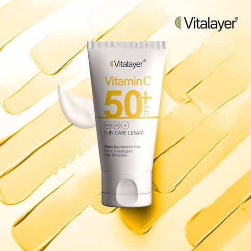  کرم ضد آفتاب ویتالیر بی رنگ  SPF50 مدل ویتامین سی(Vitamin C)مناسب انواع پوست حجم 40 میلی لیتر 