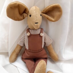 عروسک دستساز موش  پارچه ای پسر مناسب سیسمونی واتاق کودک ،دیزاین اتاق کودک قد حدود 30 سانت