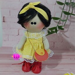 عروسک روسی زرد 25 سانتی