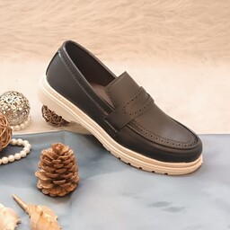 کفش مردانه و پسرانه زیبا چرم (مصنوعی) دو رنگ اسپرت مشکی و سفید ارسال رایگان قیمت عالی