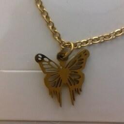 گردنبند استیل مینیمال طلایی طرح پروانه