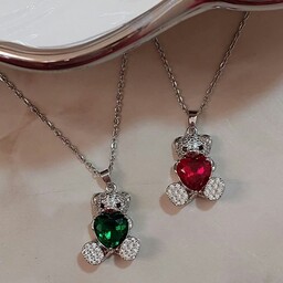 پلاک استیل جواهری طرح خرس در دو رنگ جواهر قرمز و سبز
