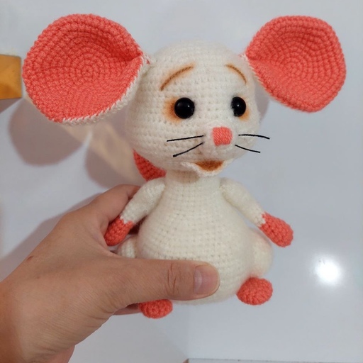 عروسک موش ناز نازی بافتنی