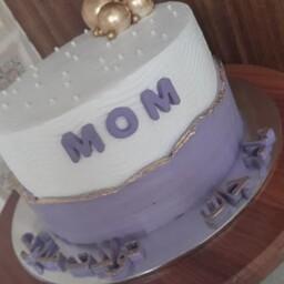 کیک تولد با مادر با فیلینگ موز وشکلات چیپسی 1کیلویی