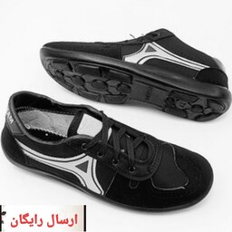 کفش اسپرت پسرانه مردانه زنانه قیمت مناسب( ارسال رایگان) از سایز 32 تا 43 کفش ارزان کفش قیمت مناسب کفش حراج کفش کار ارزان