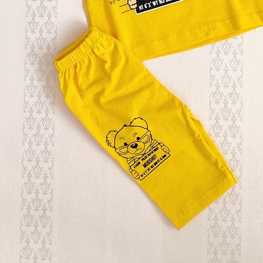 لباس بچگانه تیشرت شلوارک پسرانه تریکو پنبه،طرح خرس بد،زیبا و شیک،رنگ زرد وسبز کبریتی تیره،سایز 35و40