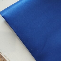 پارچه ساتن آمریکایی عرض 150 جنس خوب تک رنگ رنگ آبی کاربنی