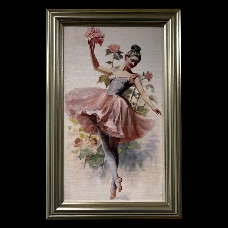 تابلو نقاشی رقص دختر در باغ گل رز