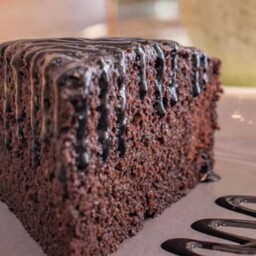 کیک شکلاتی خیس(1500گرم)