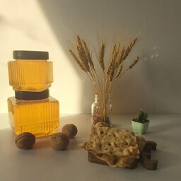 عسل طبیعی کوهستان ساوه بسته بندی 1 کیلوگرمی عصاره 