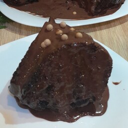 کیک خیس شکلاتی خانگی(900گرم)کیک کافی شاپی (هزینه ارسال به صورت پس کرایه میباشد)