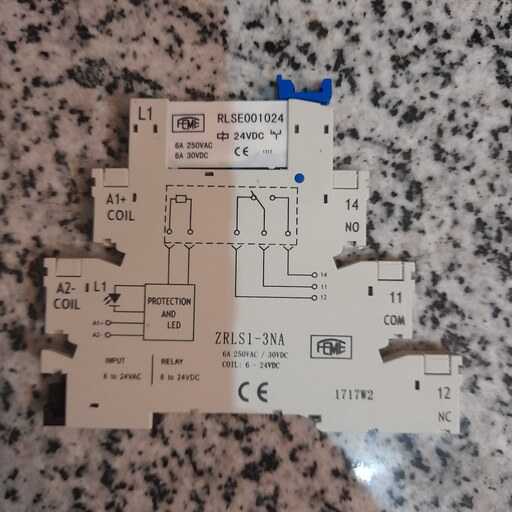 رله plc باریک کارلو گاوازی 24ولت 6 آمپر
