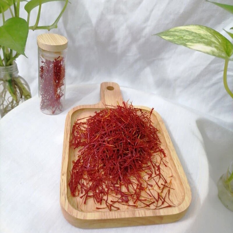 زعفران پوشال یک مثقالی محصول1402صددرصد خالص(مستقیم از کشاورز)  
