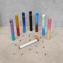 فندک طرح سیگار و طرح استوانه رنگی دارای سنگ فندک و سبک