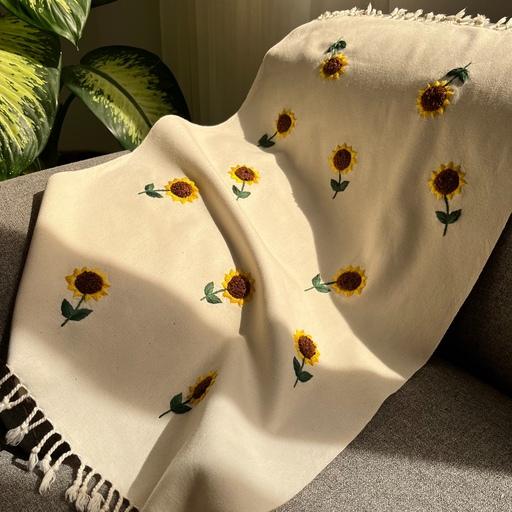 رانر گل آفتابگردان گلدوزی شده با دست سایز 40در80