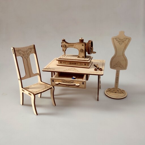 ماکت چوبی چرخ خیاطی به همراه میز کار و صندلی