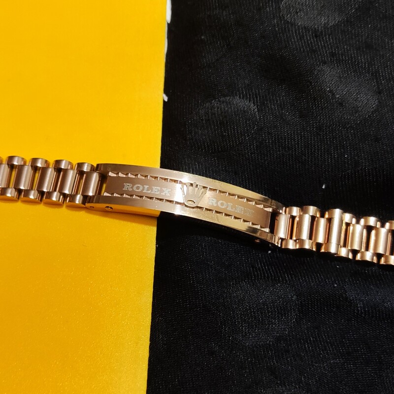 دستبند رولکس رزگلد پلاک دار برند اصلی استیل رنگ ثابت کد06