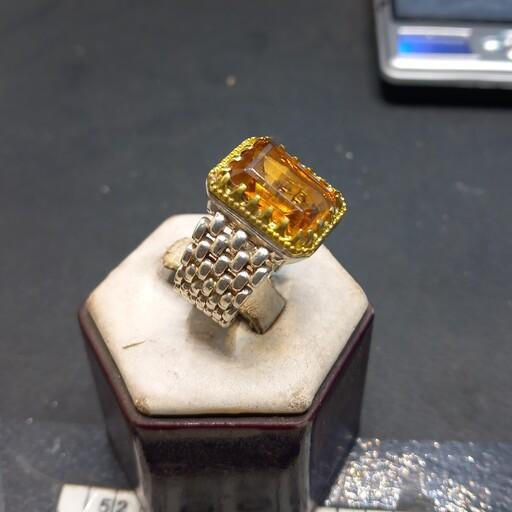 انگشتر سیترین زرد معدنی و طبیعی تراش جواهراتی با رکاب نقره طرح رولکسی عیار 925