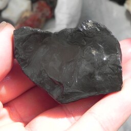 سنگ راف اونیکس جاسپر سیاه عقیق مشکی معدنی q7