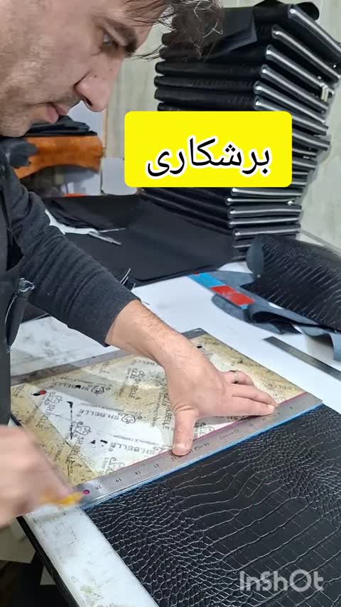 فولدر چرم اداری دورزیپ*چرم طبیعی گاوی طرح روکو مشکی*مخصوص وکلا و مهندسین و کارمندان 