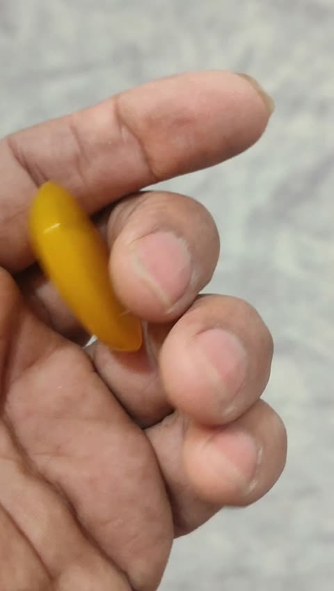 عقیق زرد درشت 