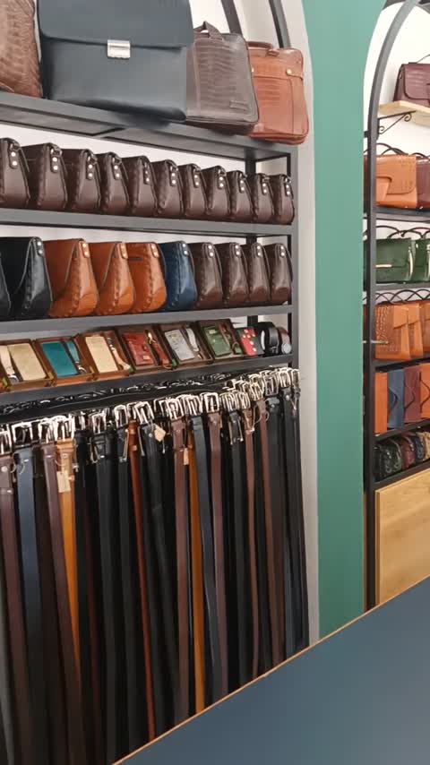  کیف چرم طبیعی گاوی مدل نقلی سرمه ای روکو