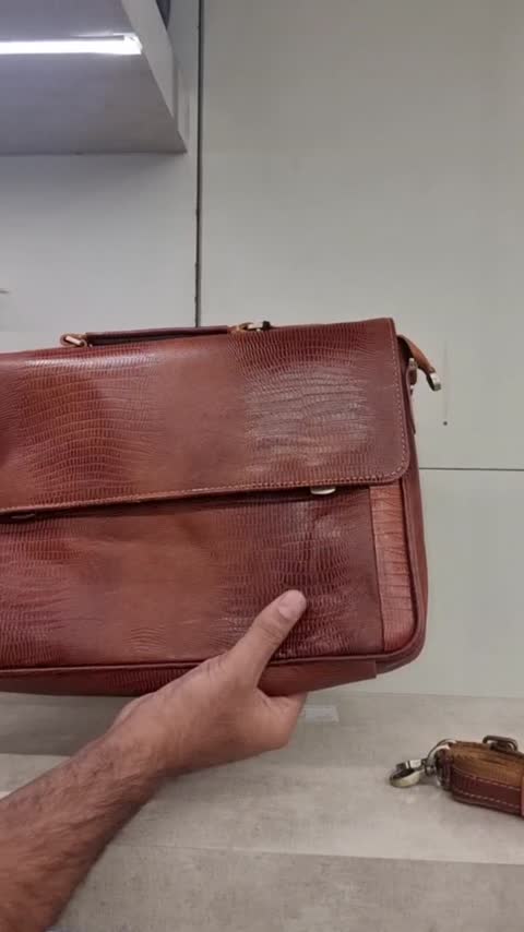 کیف اداری قفل ناخنی تمام چرم طبیعی مردانه و زنانه 