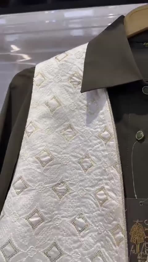 وست سوزن دوزی زنانه و دخترانه ی گلدونه