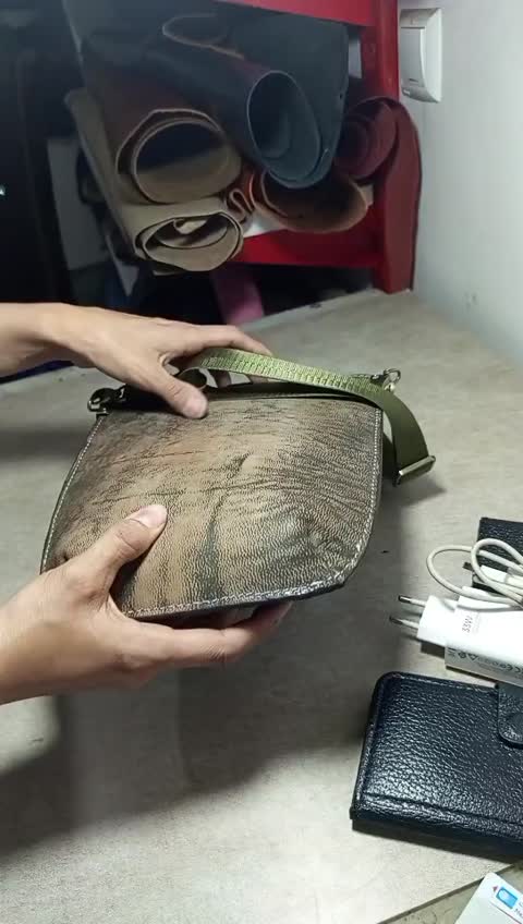 کیف  دوشی  دخترانه  چرم  طبیعی 