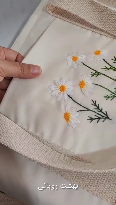 کیف دستی توت بگ دخترانه ایستایی داره