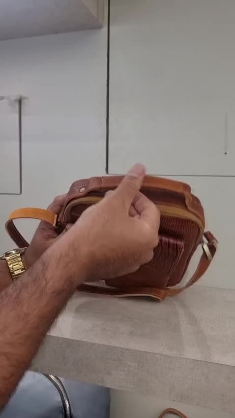کیف دوشی دسته دار تمام چرم طبیعی