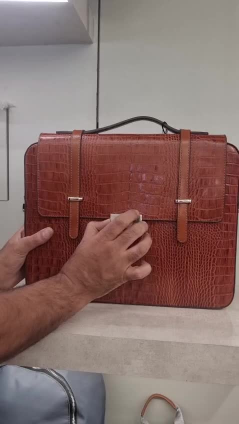 کیف اداری تک قفل رمزدار تمام چرم طبیعی